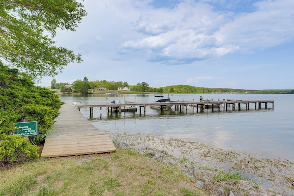 Talo (4 Bedrooms) | Sisätilat