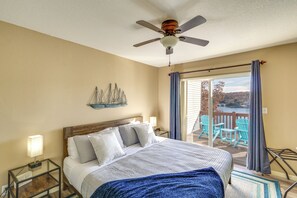 Apartment (6 Bedrooms) | Interior - 2 Units w/ Boat Dock & Slip Access in Lake Ozark! (Lake Ozark)
