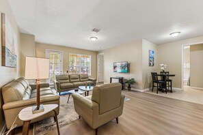 Apartment (2 Bedrooms) | Property amenity - 5036 Shoreway Loop # 105 (Orlando)