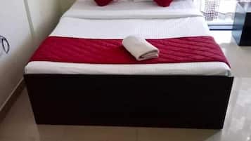 Classic Apartment, Balcony, City View | Desk, laptop workspace, free WiFi