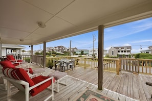 Terrace/patio - Leland's Beach House with Ocean View (Atlantic Beach)