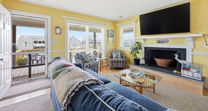 Leland's Beach House with Ocean View