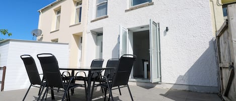 Utendørsservering