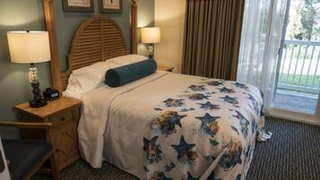 Iron/ironing board, WiFi, bed sheets, wheelchair access