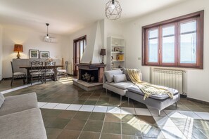 Villa, Garden View | Living area