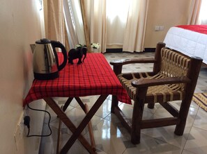 Quarto casal conforto de uso individual, sacada | Wi-Fi de cortesia
