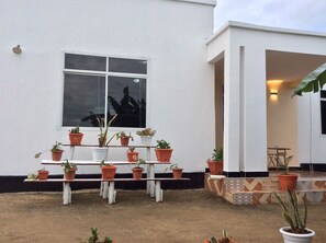 Terrace/patio - Saadani Pangani Campa && Tours (Mkata)