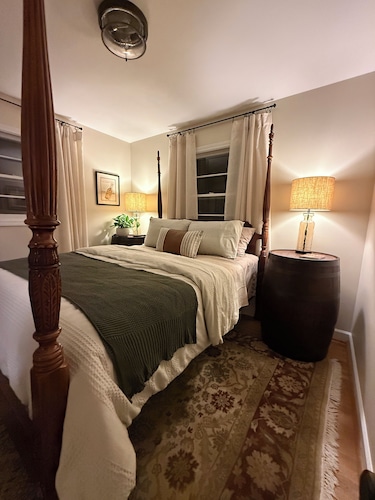 Bluegrass Retreat: Peaceful 3-bedroom house in charming Lexington