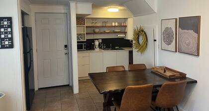 Adorable 2-bedroom town house in Johnson perfect for a relaxing getaway