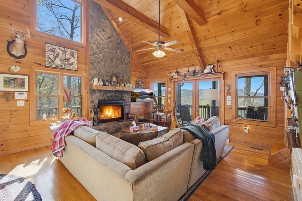 Cabin, Multiple Beds, Hot Tub, Mountain View (Not Your Average Bear) | Living area