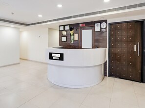 Reception - Super Deluxe Room Palette Country Club (Surat)