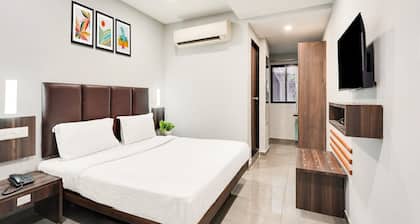 Super Deluxe Room Palette Country Club