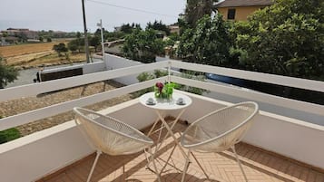 Chambre Double Confort, vue mer | Enceinte de lâhĂ©bergement