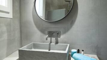 Ozias Luxury Apartment | Bathroom | Slippers