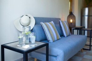 Gaios Garden Luxury Apartment | Vardagsrum