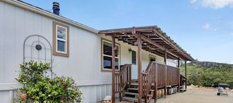 Tehachapi 12-guest Group Escape 5 Bedroom Home