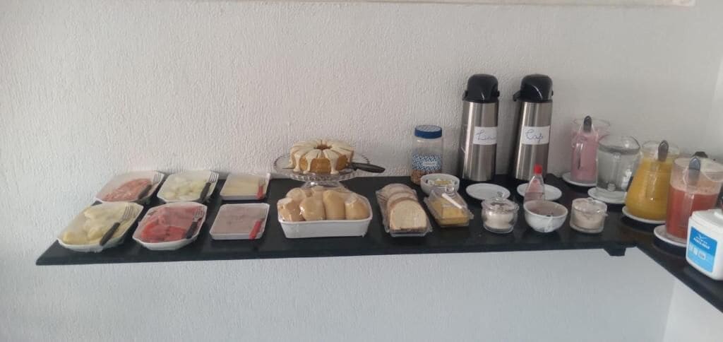 Petit déjeuner composé de spécialités régionales compris tous les jours
