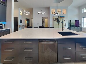Interior - Ocean Grove PH04 | Gorgeous Penthouse + Gulf Views (Galveston)