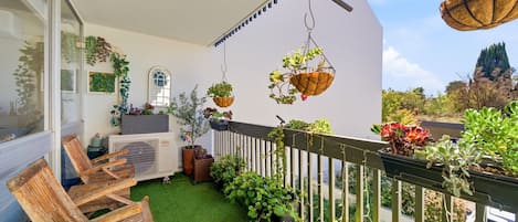 Apartment | Balcony