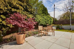 Terrace/patio - Host & Stay | Apartment 8 (Scarborough)