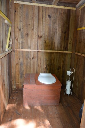 Bathroom - Vrbo Property (Callen)