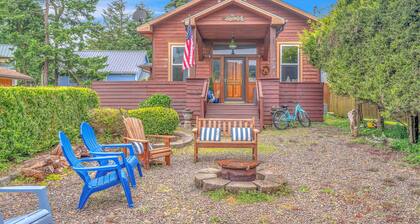 Renovated Historic Schoolhouse; Private Hot Tub