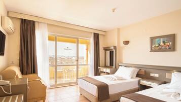 Chambre Standard, balcon | Wi-Fi gratuit