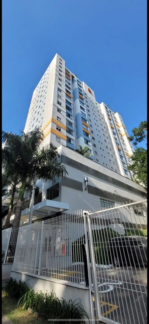 Exterior - 20 minutos á pé da charmosa Vila Germânica, Local onde acontecem os eventos! (Blumenau)