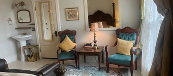 The Gold Room at the Lark and Laurel Bed and Breakfast