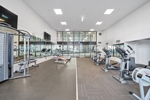 Apartment | Spa treatment - Charming 2BR Apartment Near Canberra's Attractions (Canberra)