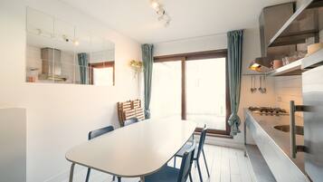 Apartment | Dining