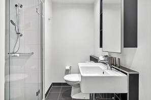 Apartment | Bathroom - 1BR Docklands Walk to Marvel Stadium + Balcony (Melbourne)