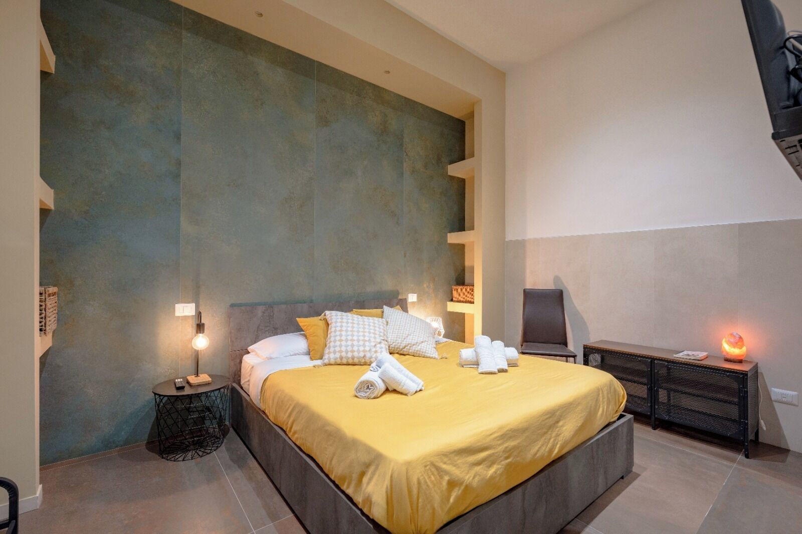 Camera Comfort con letto matrimoniale o 2 letti singoli | Minibar, tende oscuranti, Wi-Fi gratuito
