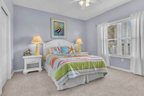 3 bedrooms, WiFi - Smooth Sailing: 3BR/2BA Steps to the Beach (Oak Island)