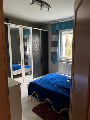 Room - Apartment 'Kleinramspau' with Wi-Fi (Regenstauf)