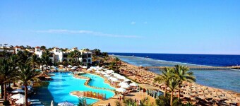 Rehana Royal Beach Resort