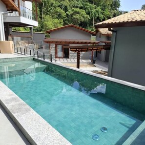 Piscina a l'aire lliure 