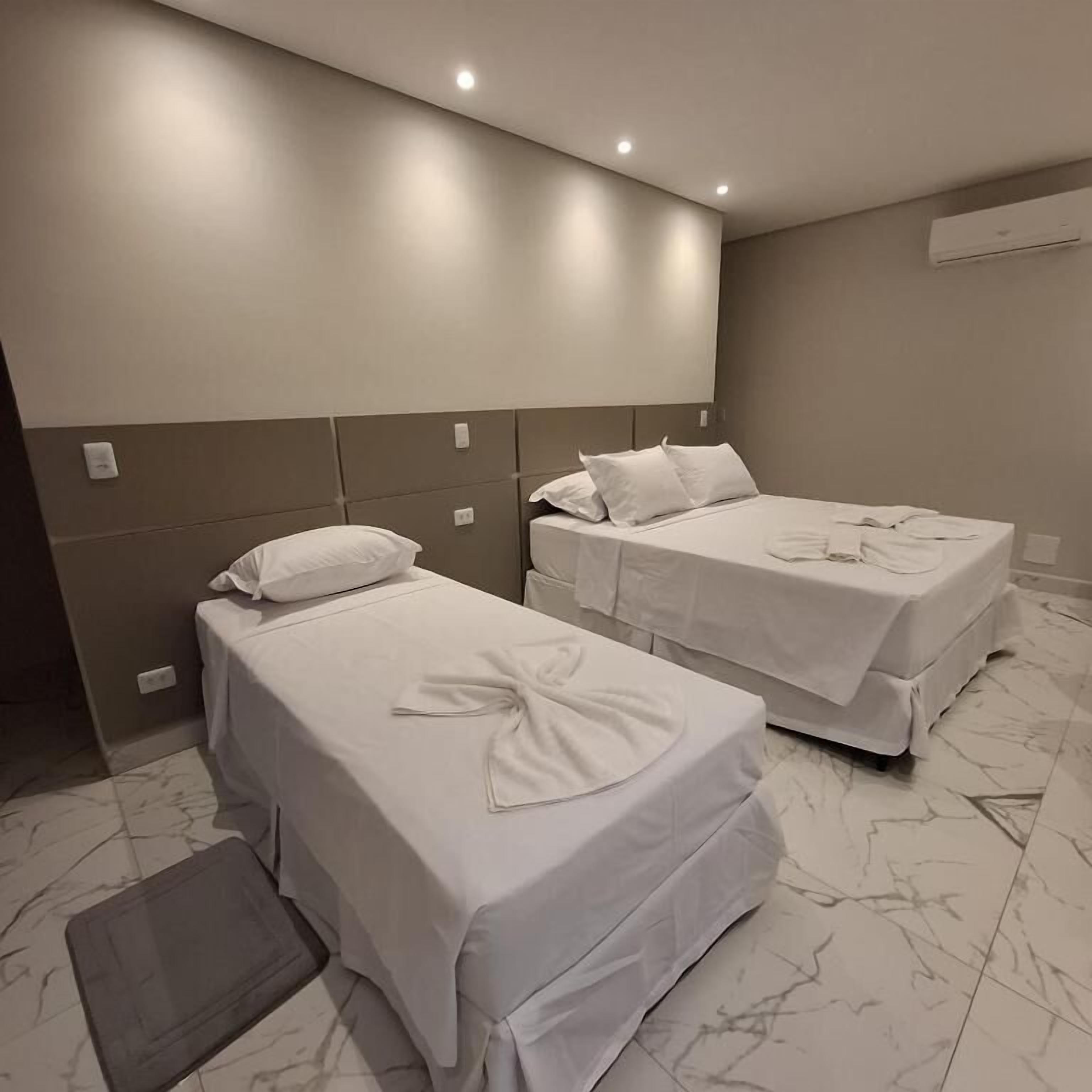 Chambre Triple, véranda | Wi-Fi gratuit