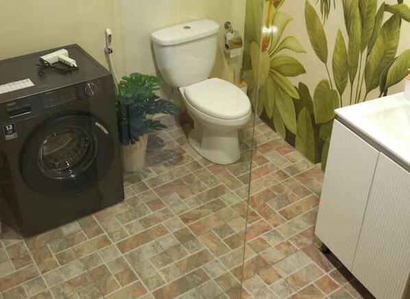 Towels, soap - Sunset Boutique Apartments 1 - Cozy 1BR with AC in Tegallalang (Tegallalang)