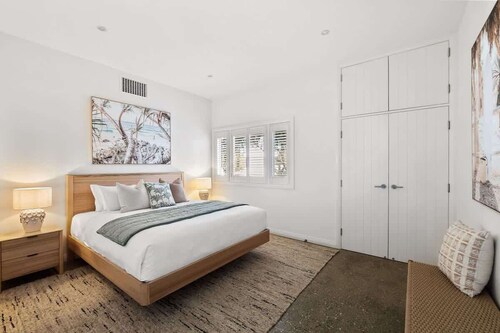 The Bath House—Wellness Sanctuary by the Beach