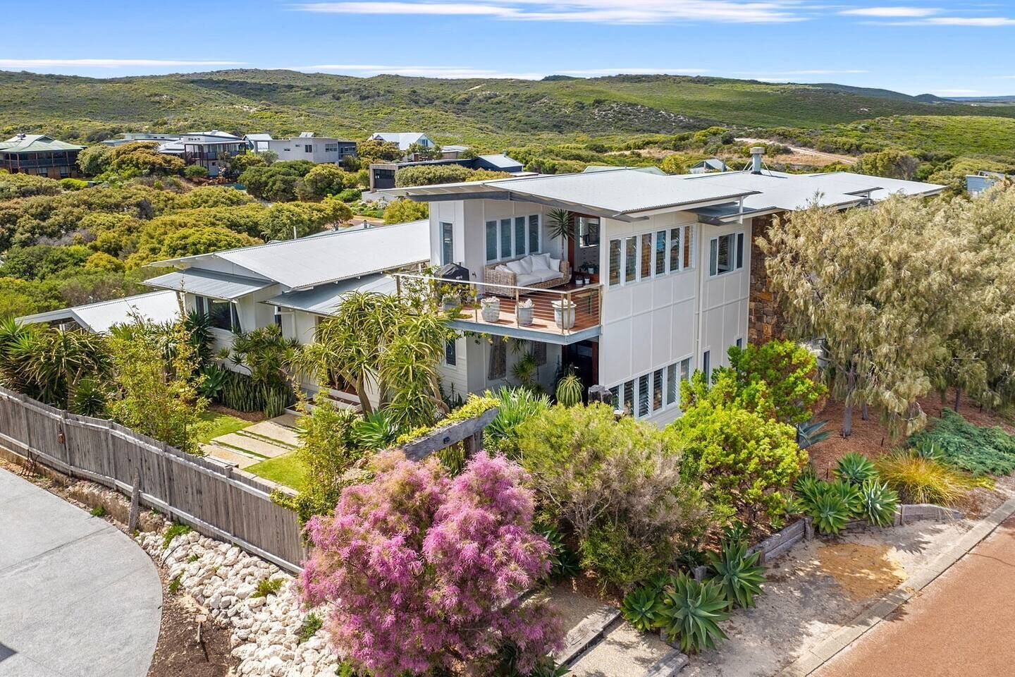 Perched above sweeping coastal bushland, this Margaret River retreat offers a peaceful escape just moments from renowned wineries, beaches, and scenic walking trails.
