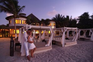 Scuba diving, windsurfing, beach volleyball, surfing - Sandos Caracol Eco Resort - Select Club - All Incl (Playa del Carmen)