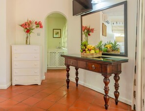 Lobby - East Winds Inn (Gros Islet)