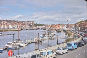 Marina - Host & Stay | Paylors View Cottage (Whitby)