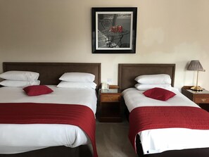 Room - Links Country Park Hotel Leisure (Cromer)