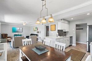 Interior - 🐬Walk to Beach-5 Pools-Seascape Golf Villa 95E🦀 (Miramar Beach)