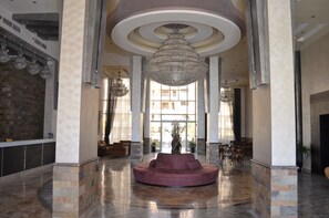 Lobby - Gravity Hotel Aqua Park Hurghada (Hurghada)