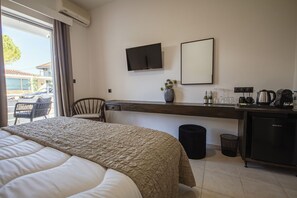 Room - Bohotel Eleonas & Annex Apartments (Corfu)