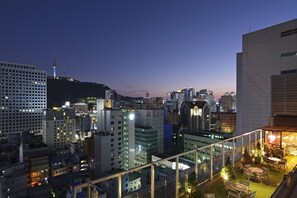 酒吧（店内）