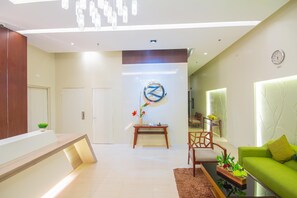 Khu sảnh